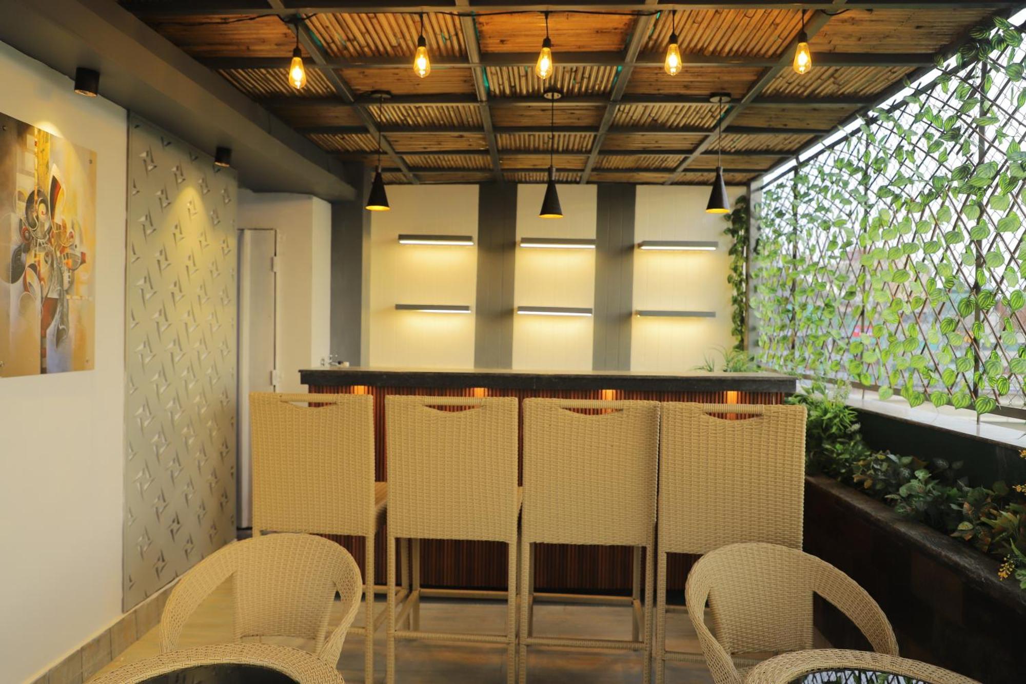 Hotel Haris Mg Road Gurugram Gurgaon Esterno foto