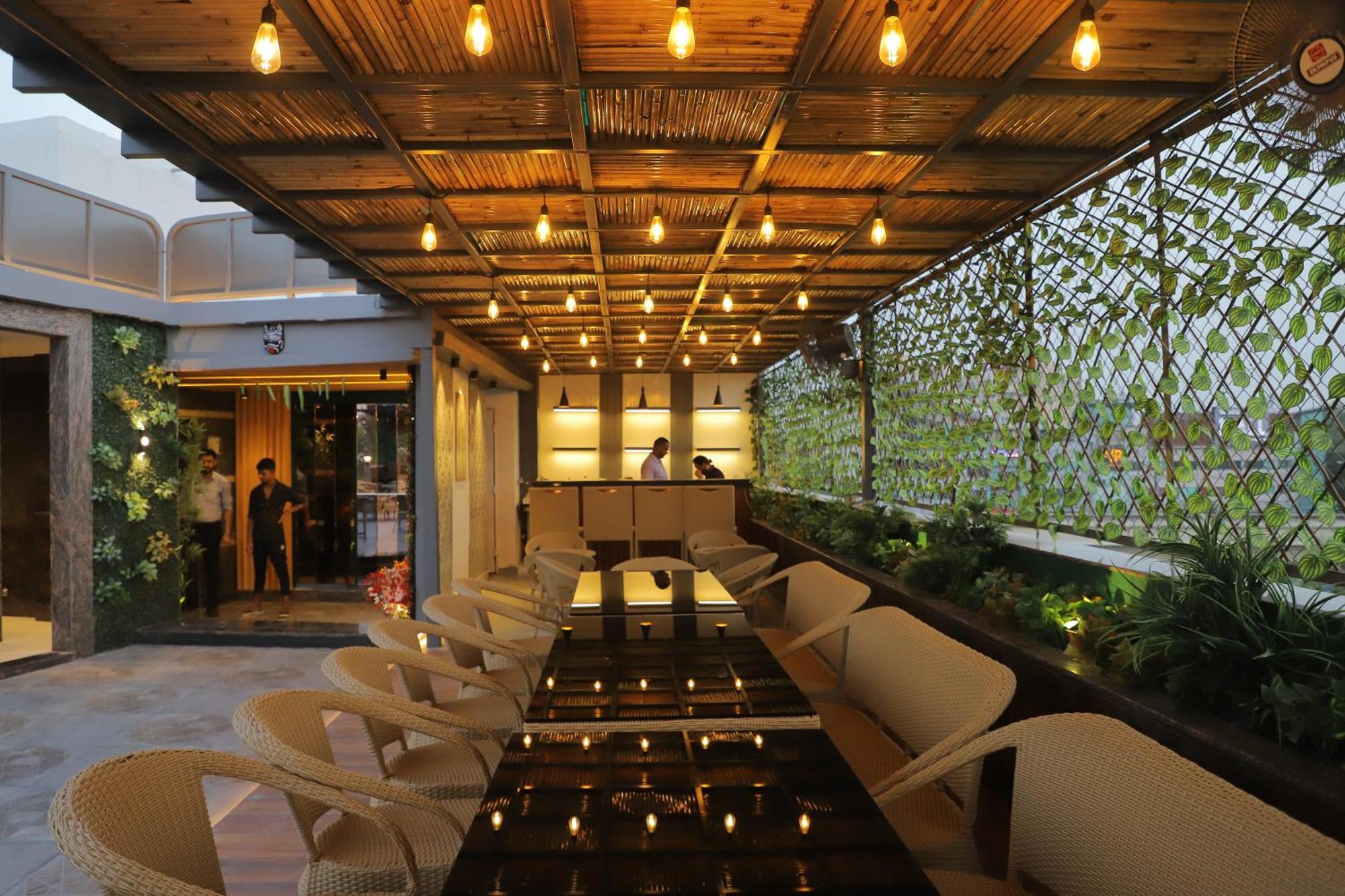 Hotel Haris Mg Road Gurugram Gurgaon Esterno foto