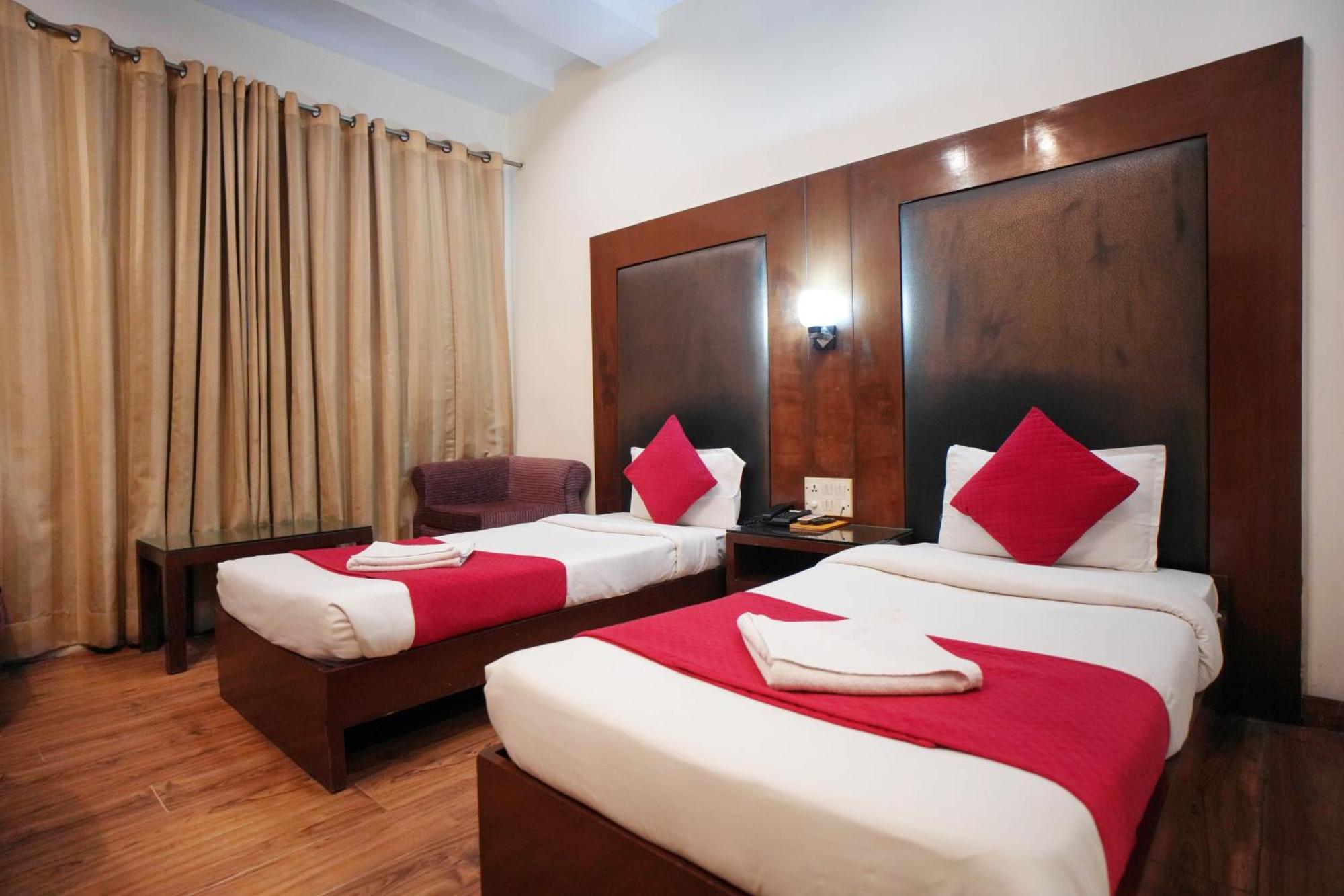 Hotel Haris Mg Road Gurugram Gurgaon Esterno foto