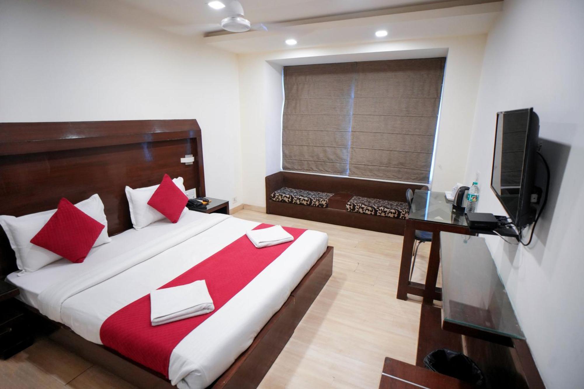 Hotel Haris Mg Road Gurugram Gurgaon Esterno foto